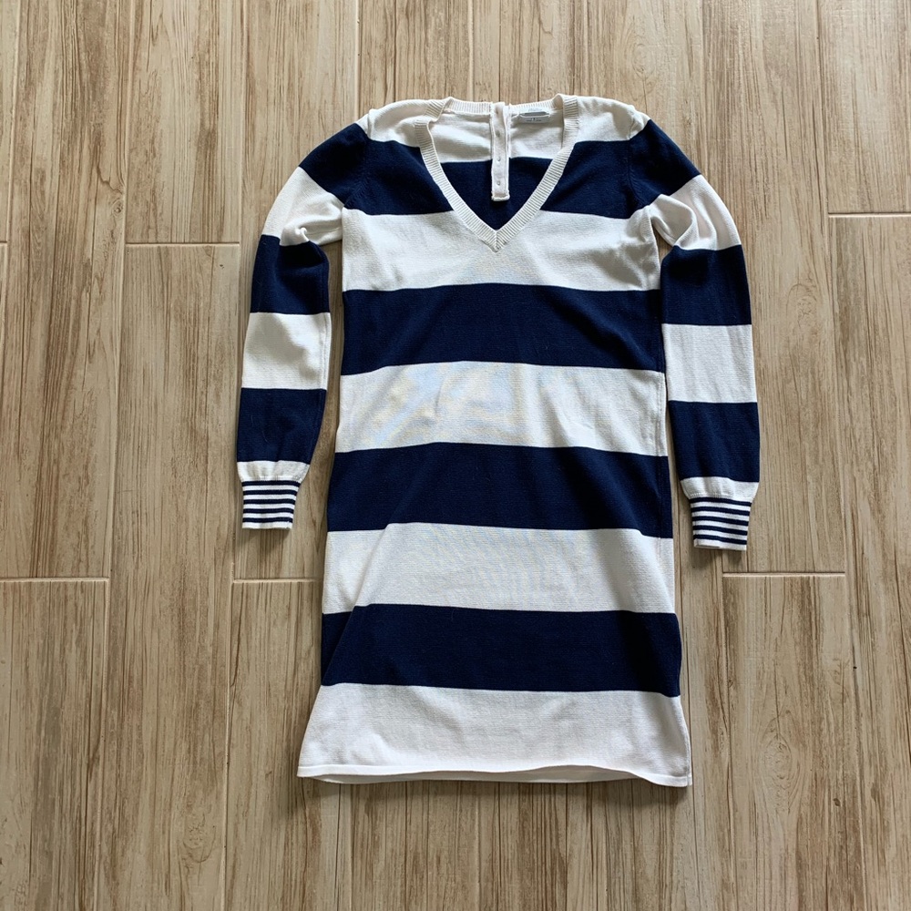 Wallace v-neck navy & white striped sweater dress